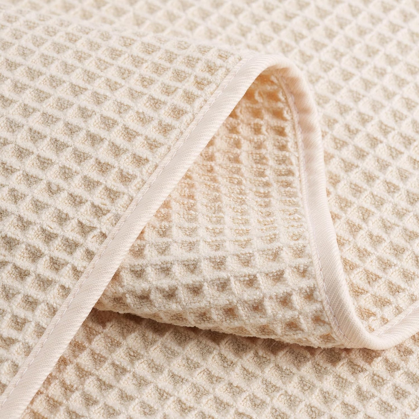 POLYTE Microfiber Lint Free Washcloth Face Towel, 13 x 13 in, 4 Pack (Waffle Weave)