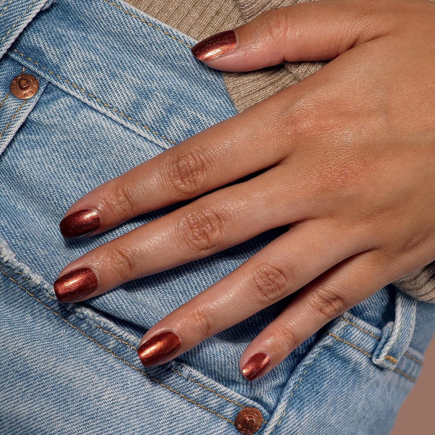 LONDONTOWN lakur Nail Polish - Chip-Resistant, Non-Toxic, Conditions & Hydrates Nails | Metallic Cinnamon, Posh Forever, .40 fl oz